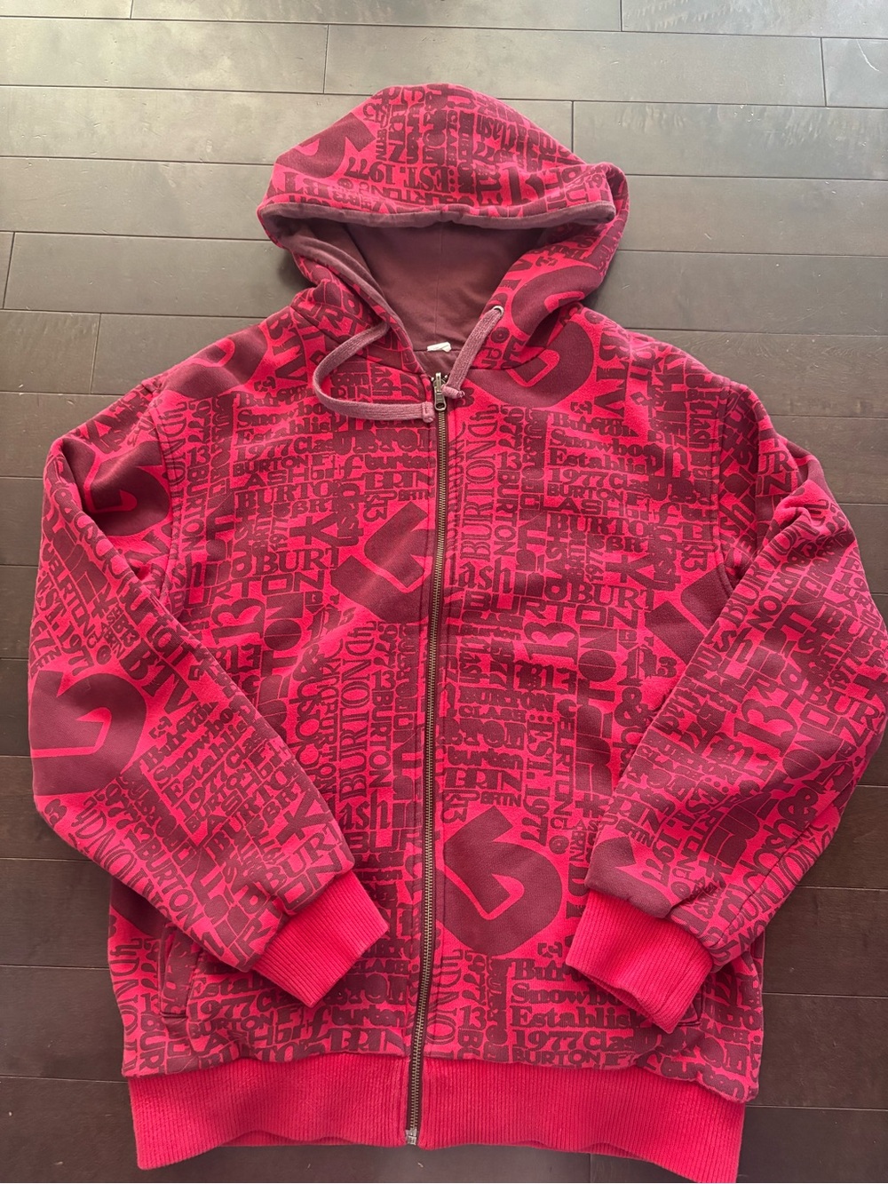 VTG 2000s Burton AOP zip up hoodie